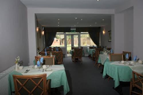 Heath Lodge Hotel Nr Nec Bickenhill Exterior photo